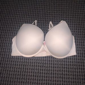 VS PINK: White Bra